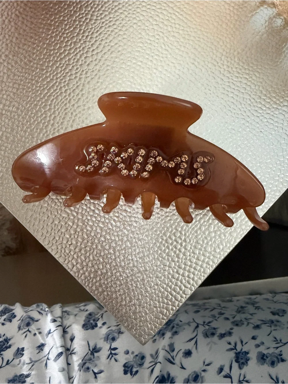 SKIMS Hair Clip in Sienna Brown